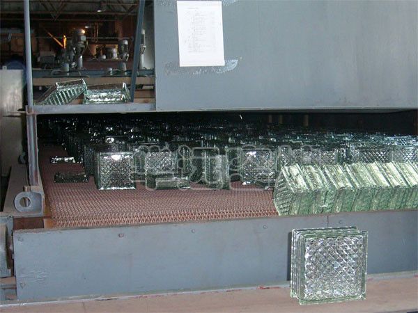 Ware and glass melting furnace